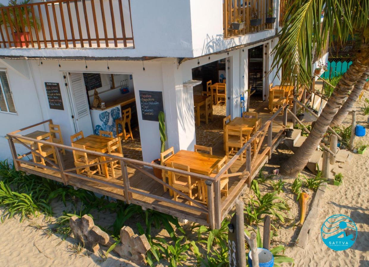 Hotel Casa Sattva- Bed & Breakfast Rincón エクステリア 写真
