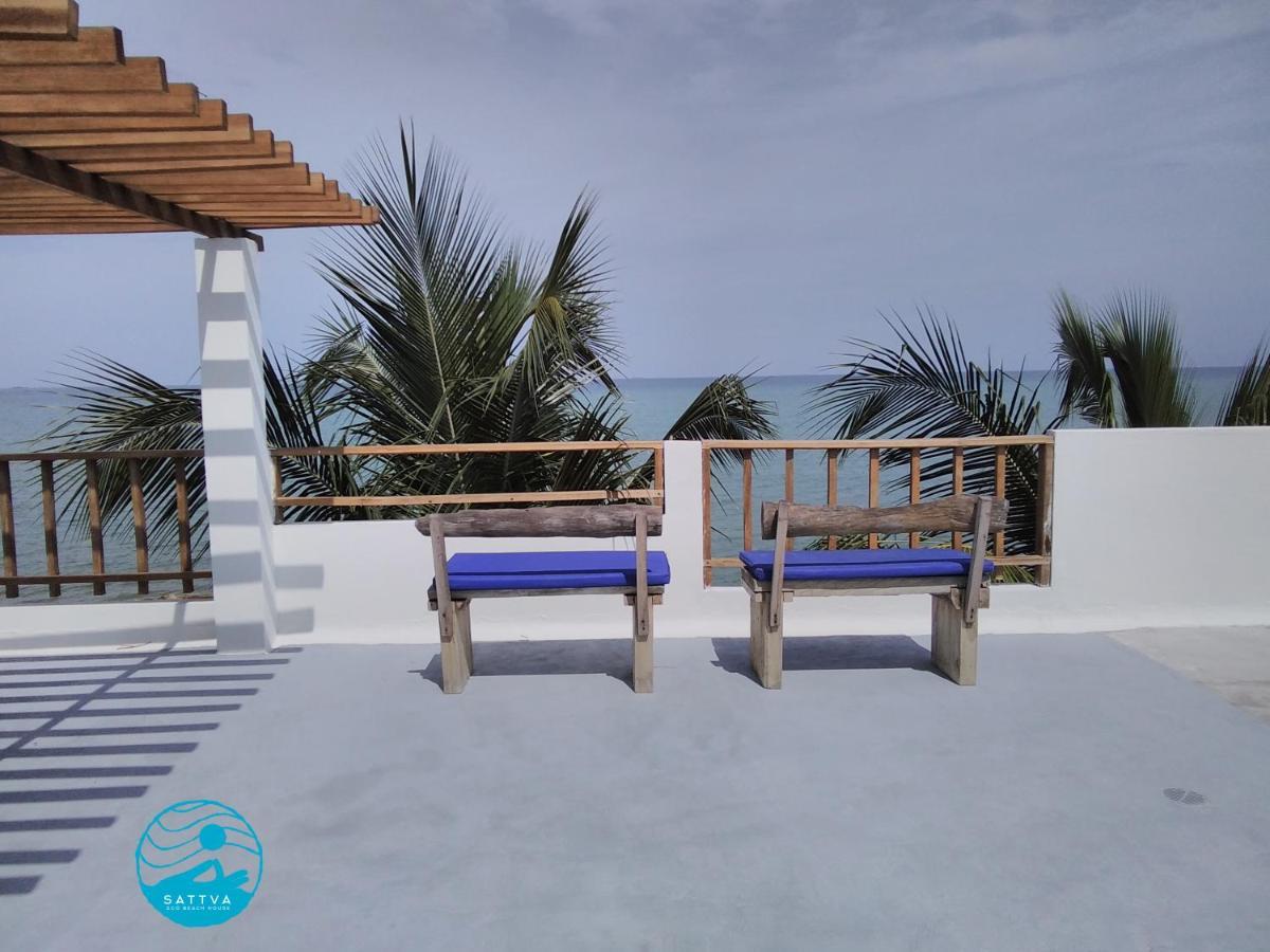 Hotel Casa Sattva- Bed & Breakfast Rincón エクステリア 写真