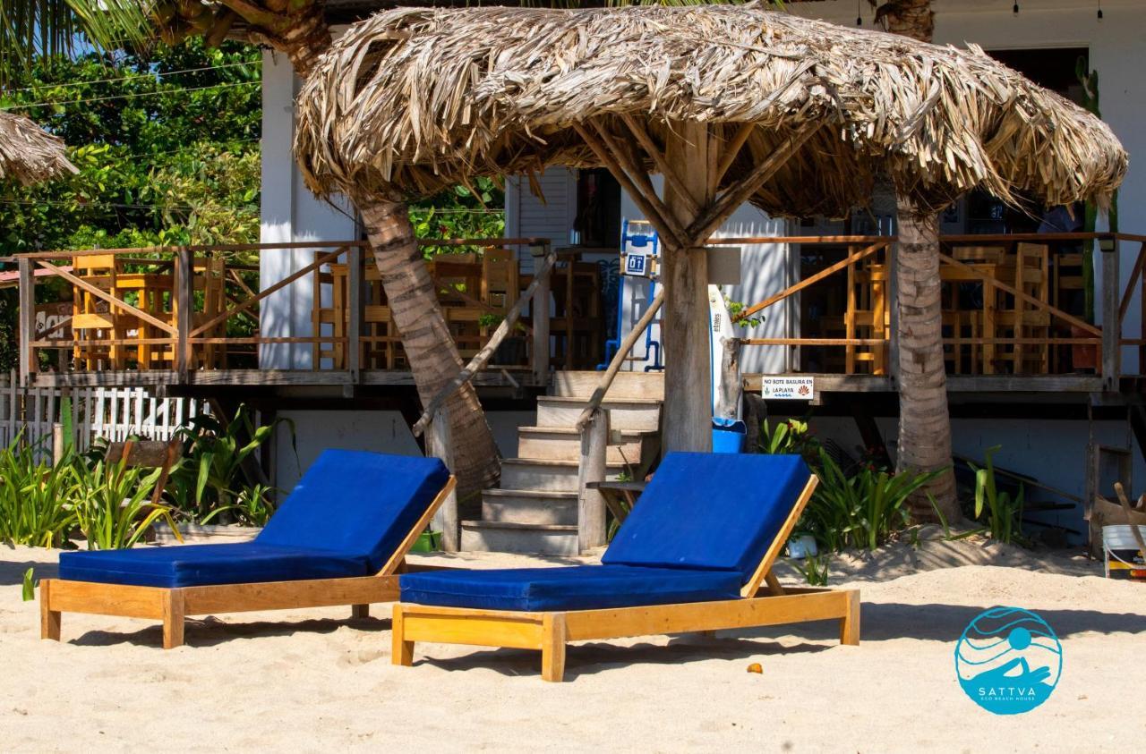 Hotel Casa Sattva- Bed & Breakfast Rincón エクステリア 写真