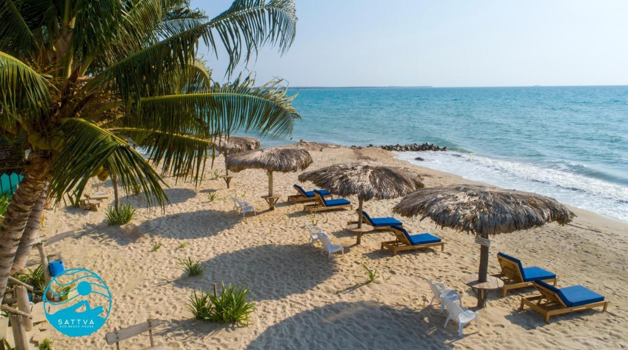 Hotel Casa Sattva- Bed & Breakfast Rincón エクステリア 写真