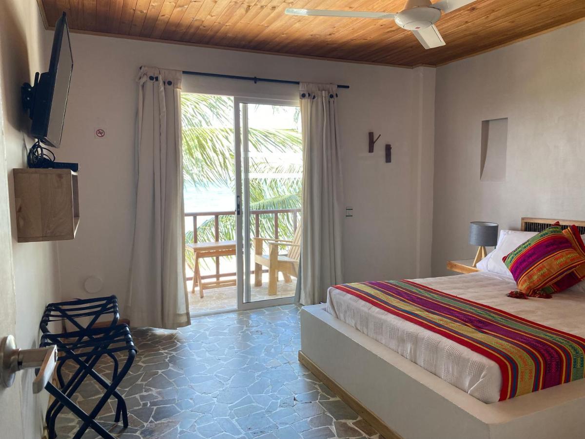 Hotel Casa Sattva- Bed & Breakfast Rincón エクステリア 写真