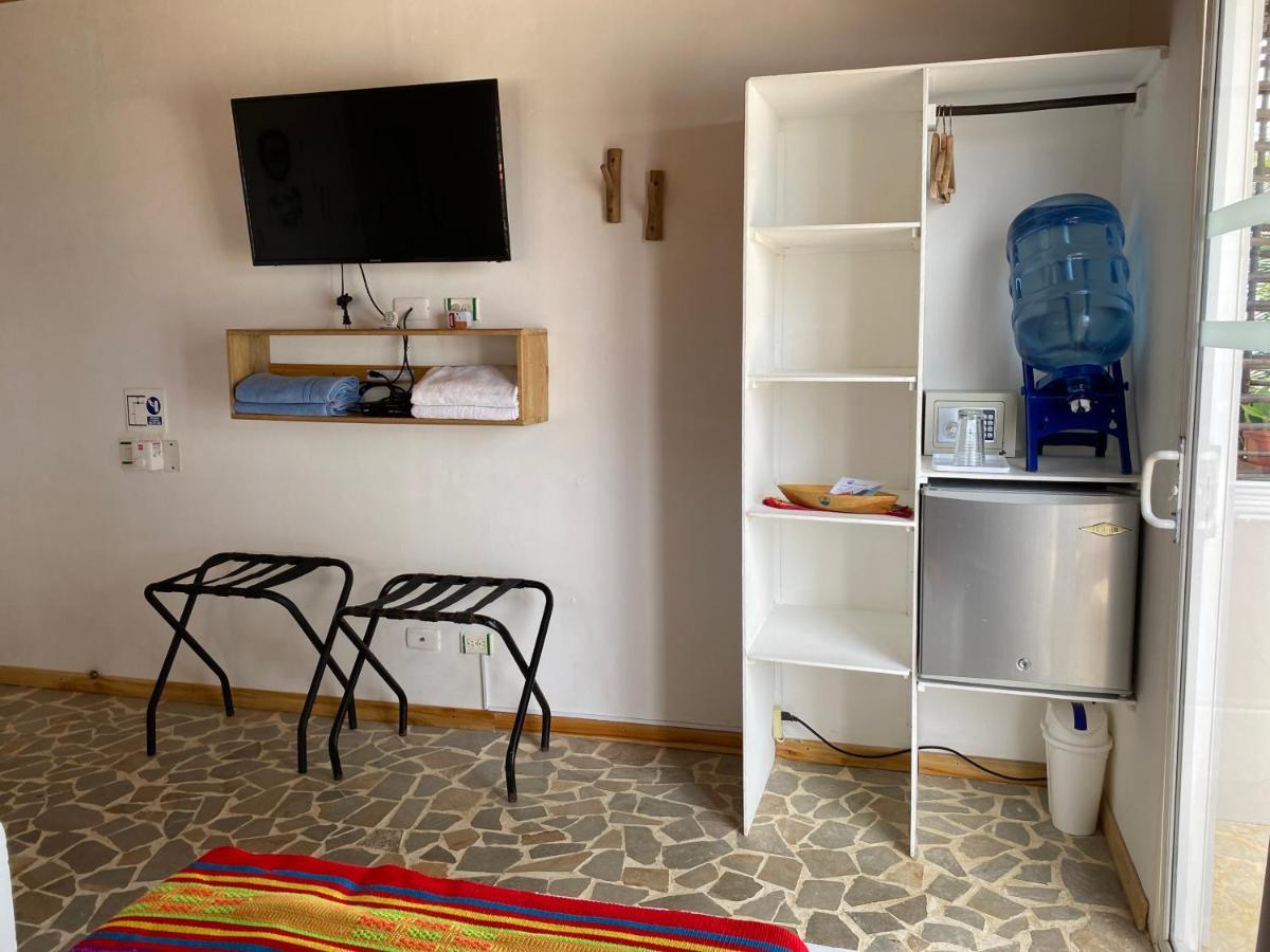 Hotel Casa Sattva- Bed & Breakfast Rincón エクステリア 写真