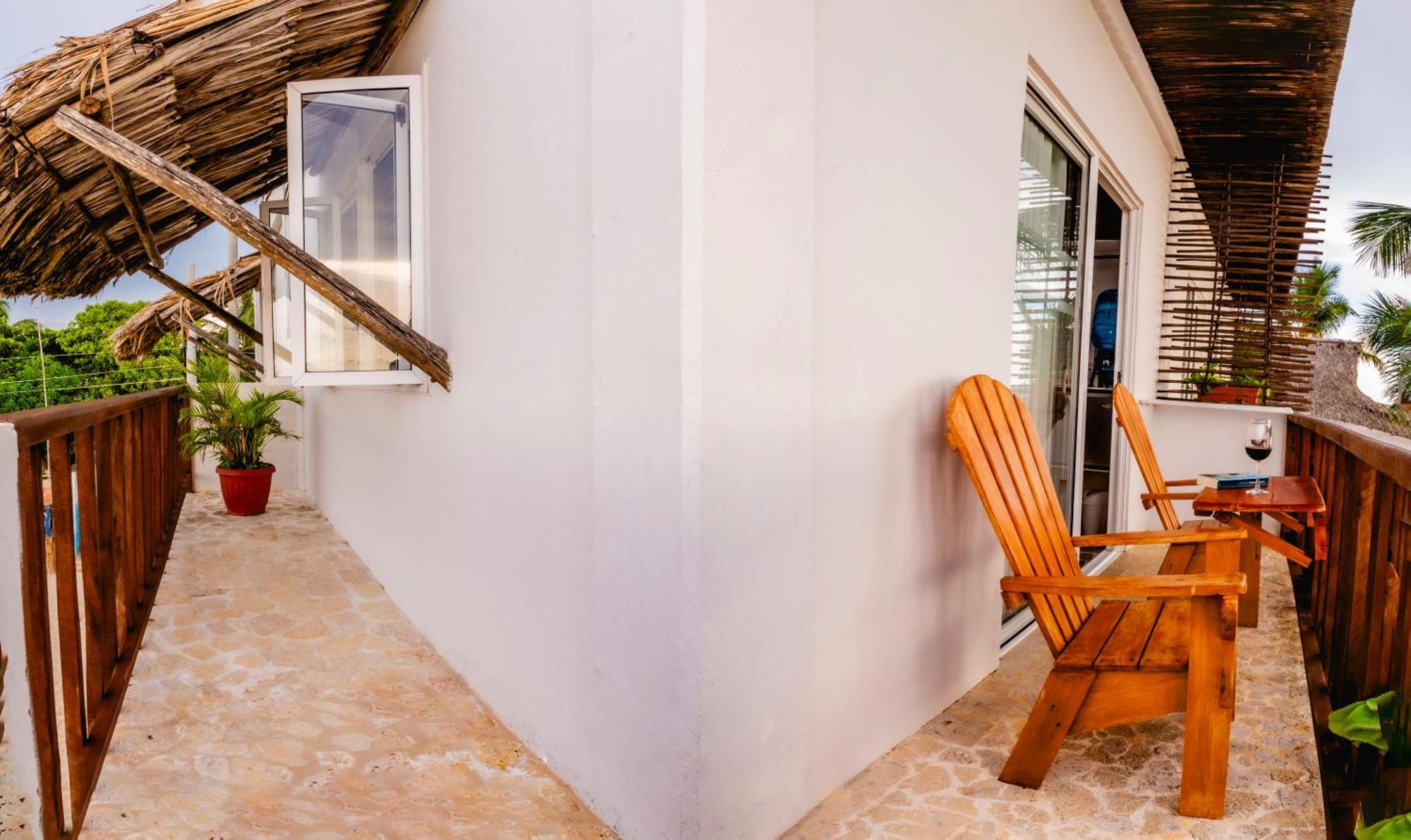 Hotel Casa Sattva- Bed & Breakfast Rincón エクステリア 写真