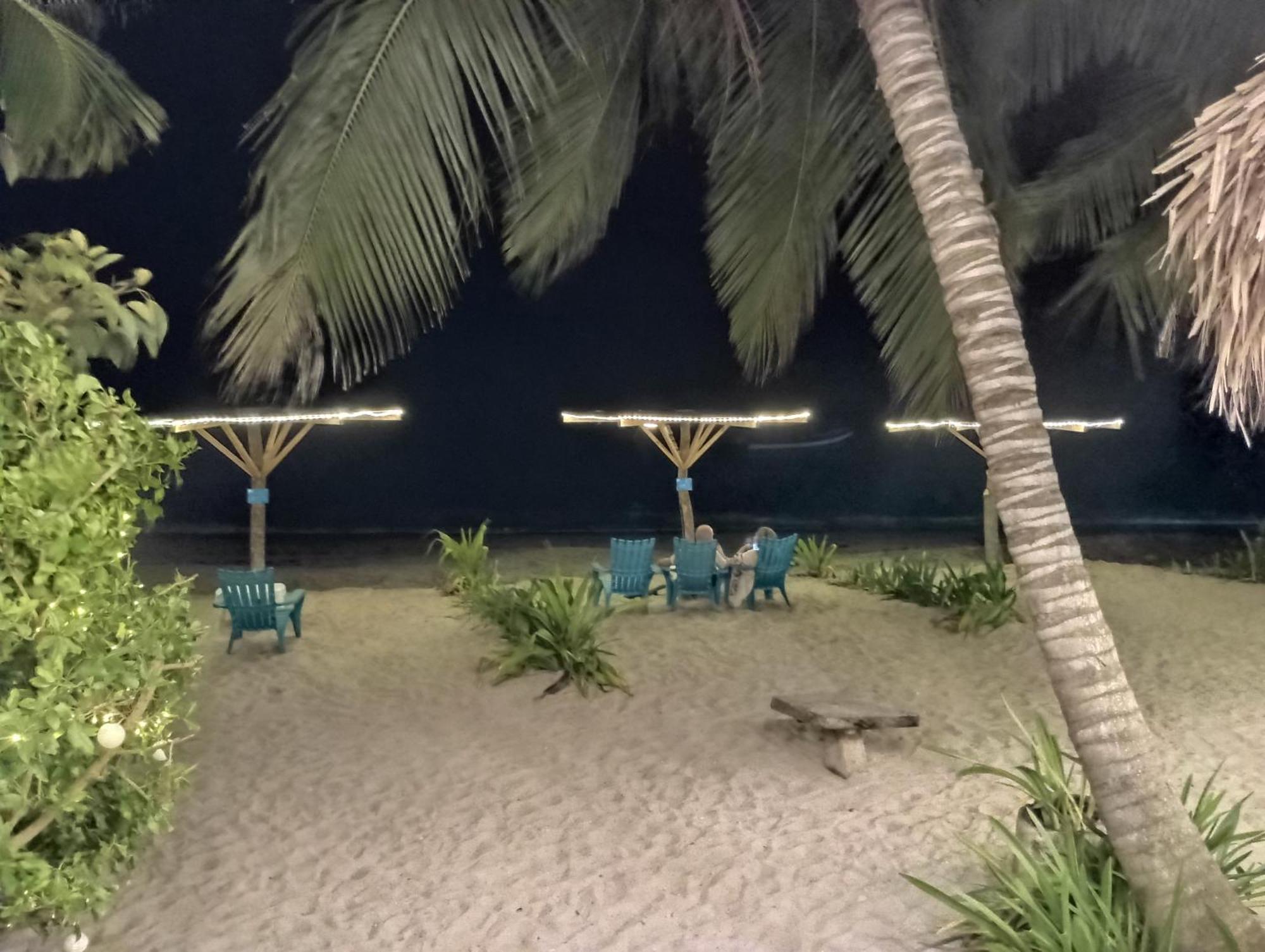 Hotel Casa Sattva- Bed & Breakfast Rincón エクステリア 写真