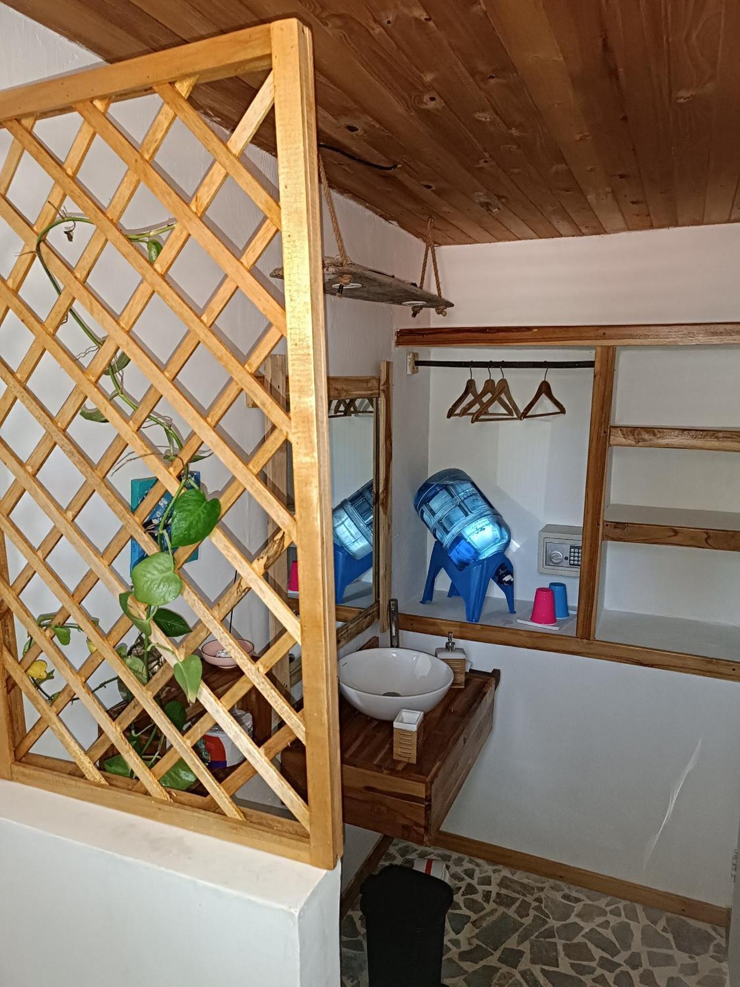 Hotel Casa Sattva- Bed & Breakfast Rincón エクステリア 写真